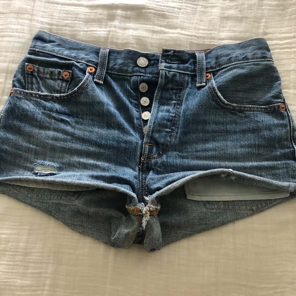 Levi’s shorts